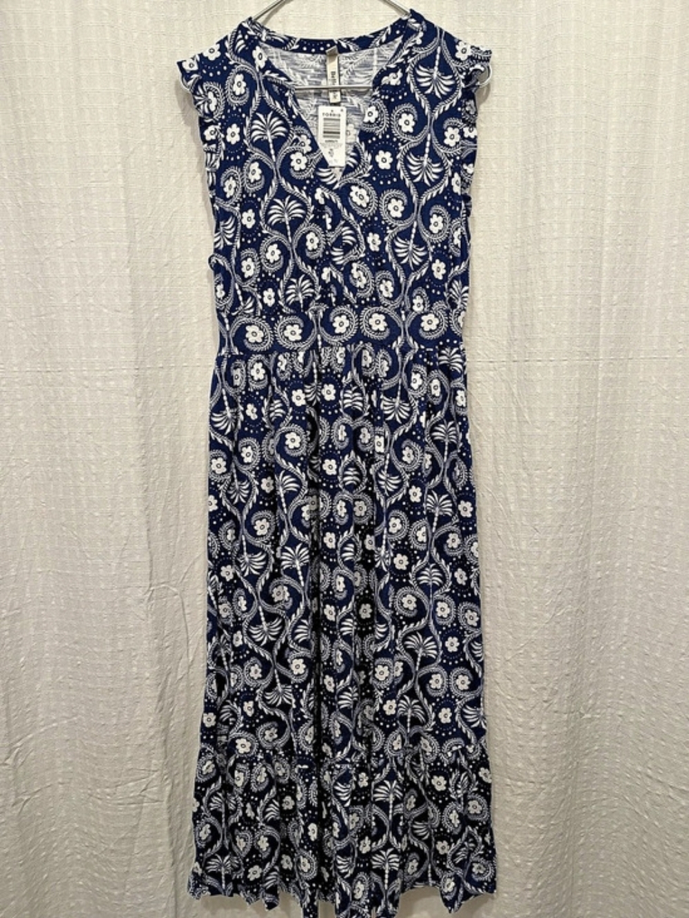 Torrid Belle Isle Floral Maxi Dress in Blue & White Size 00 Pockets Stretch NWT